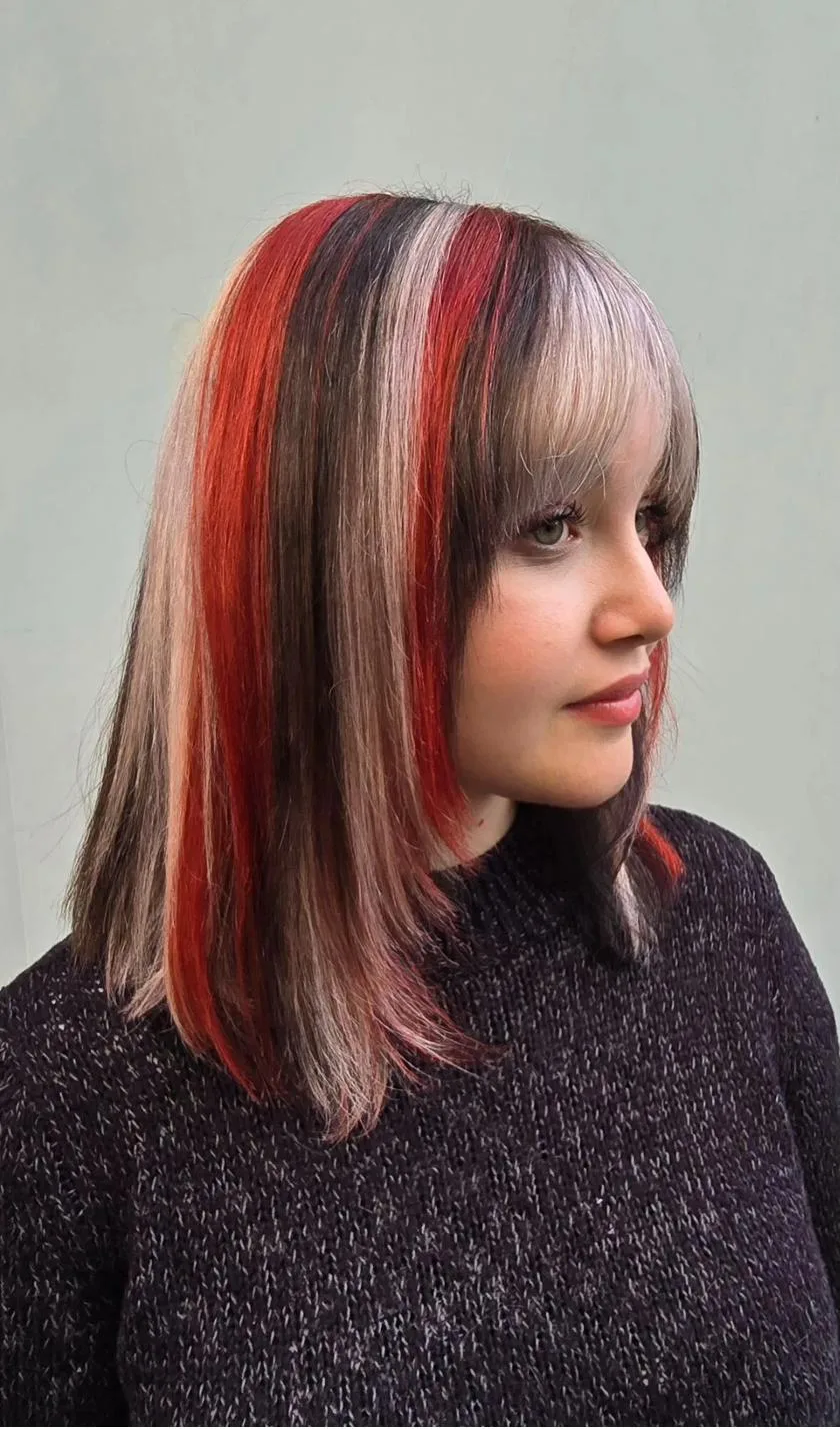 Coloration multicolore rouge noir rosé Paris