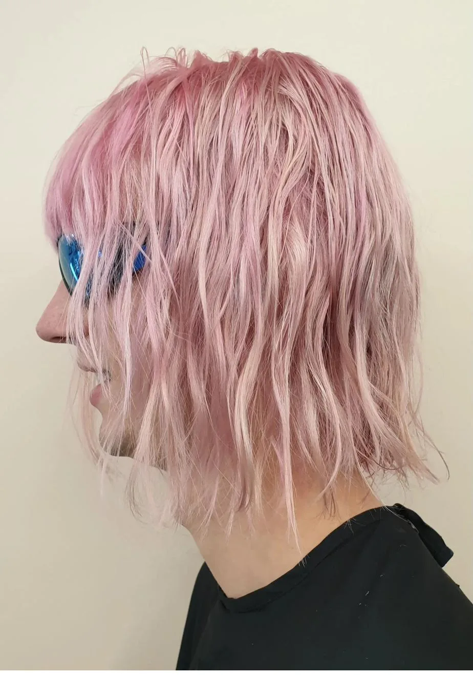 Rose poudré bob ondulé Paris